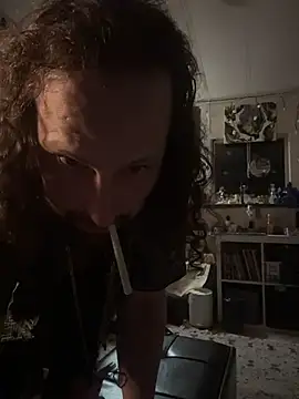 BobbyQ29 online show from 25, 2, 2026