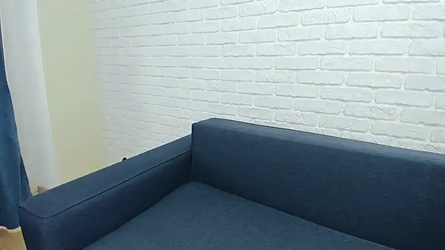 LayaFlow online show from 26, 11, 2025