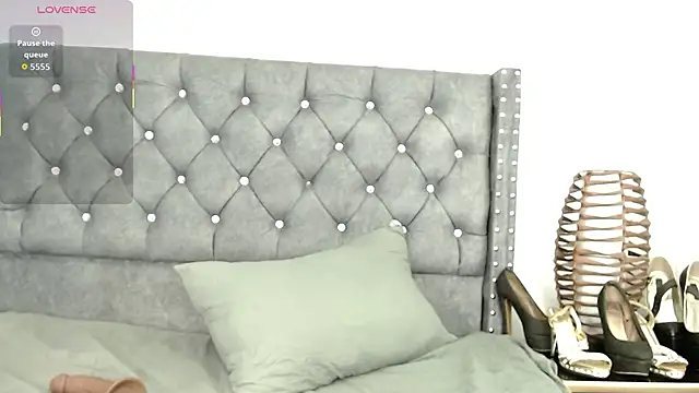 Snapshot of KhateShar chatting on 26, 10, 2025 KhateShar online show from 26, 10, 2025