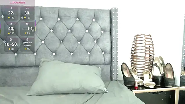 Snapshot of KhateShar chatting on 8, 11, 2025 KhateShar online show from 8, 11, 2025