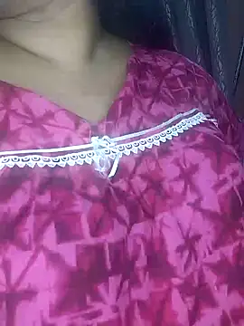 Snapshot of Ravina_patil1 chatting on 9, 1, 2025 Ravina patil1 online show from 9, 1, 2025