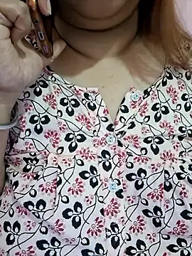 Ravina patil1 online show from 21, 4, 2026