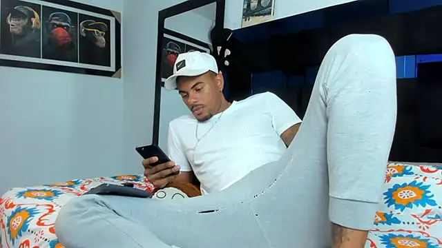 Snapshot of TysonWalkers chatting on 26, 11, 2025 TysonWalkers online show from 26, 11, 2025