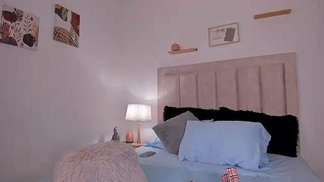 Snapshot of Avaline_Blancx chatting on 25, 1, 2025 Avaline Blancx online show from 25, 1, 2025