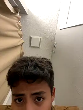 carlozxyz337 online show from 6, 12, 2024