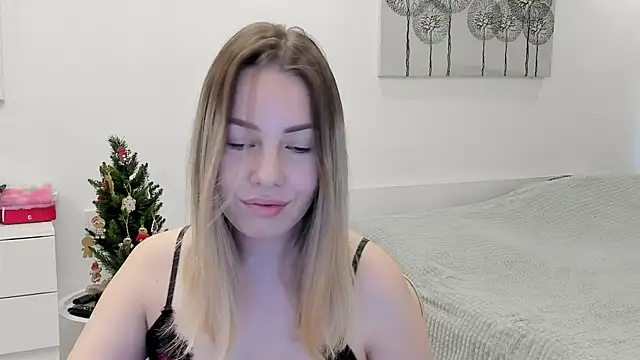 Snapshot of Mia_shy1 chatting on 2, 1, 2025 Mia shy1 online show from 2, 1, 2025