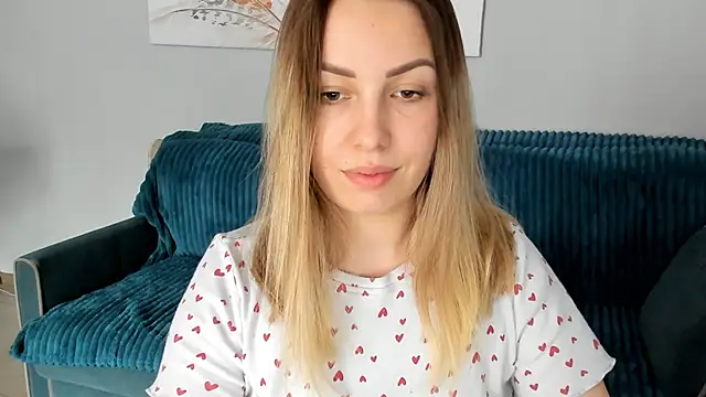 Snapshot of Mia_shy1 chatting on 7, 2, 2025 Mia shy1 online show from 7, 2, 2025