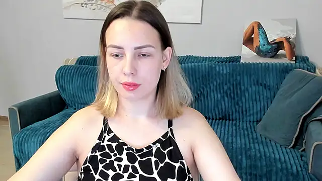 Snapshot of Mia_shy1 chatting on 20, 3, 2025 Mia shy1 online show from 20, 3, 2025