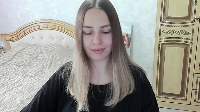 Snapshot of Mia_shy1 chatting on 2, 10, 2025 Mia shy1 online show from 2, 10, 2025