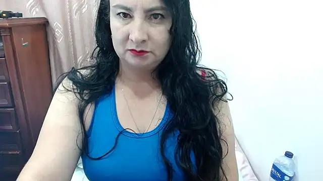 Snapshot of Ashyle chatting on 12, 7, 2026 Ashyle online show from 12, 7, 2026