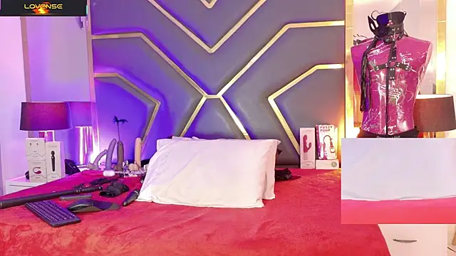 Scarlettt Ass online show from 16, 4, 2026