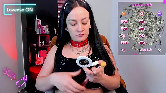 sara goodgirl13 online show from 12, 3, 2026