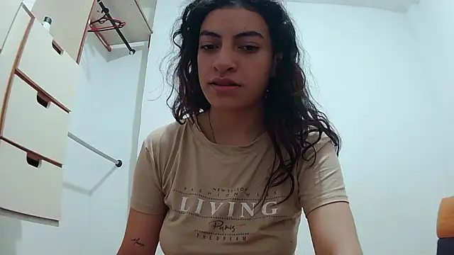 stephybrowm7 online show from 13, 3, 2025