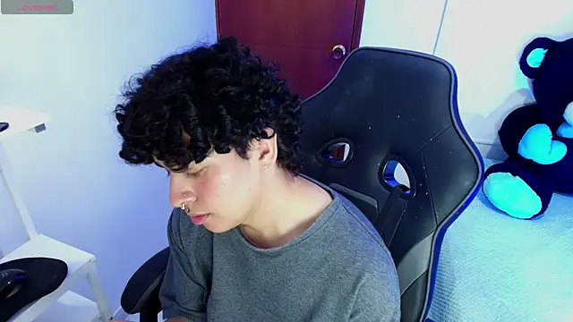  nickconnor01 online show from 22, 3, 2025