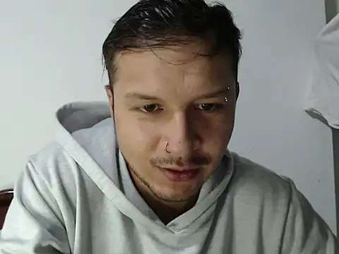 Snapshot of andy_loverxx chatting on 16, 12, 2025 andy loverxx online show from 16, 12, 2025