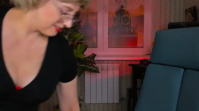 sugar vivien online show from 6, 3, 2025