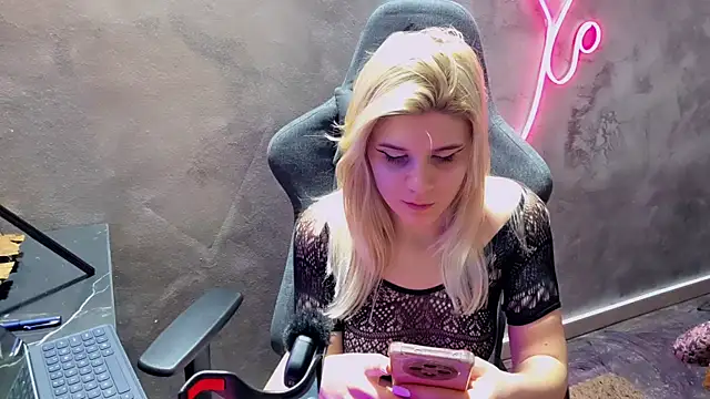 LeylaRosse online show from 17, 2, 2026