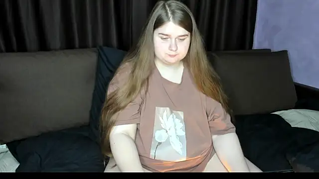 Snapshot of Aushpana chatting on 10, 11, 2025 Aushpana online show from 10, 11, 2025