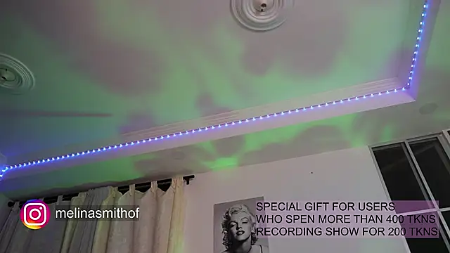 Snapshot of Melina-Smith chatting on 12, 1, 2025 Melina-Smith online show from 12, 1, 2025