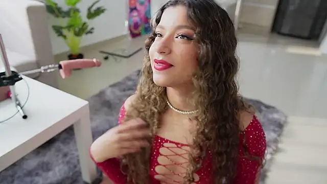 Snapshot of Melina-Smith chatting on 4, 2, 2025 Melina-Smith online show from 4, 2, 2025