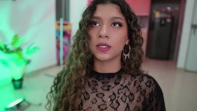 Snapshot of Melina-Smith chatting on 7, 2, 2025 Melina-Smith online show from 7, 2, 2025