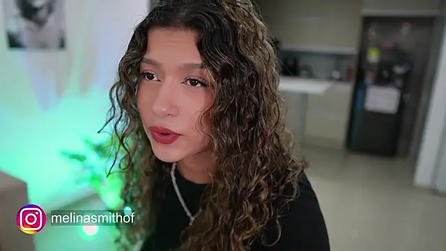 Snapshot of Melina-Smith chatting on 25, 2, 2025 Melina-Smith online show from 25, 2, 2025