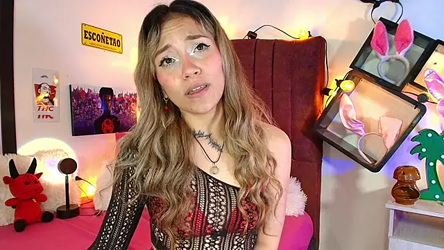 alisson zafiro  online show from 15, 3, 2025