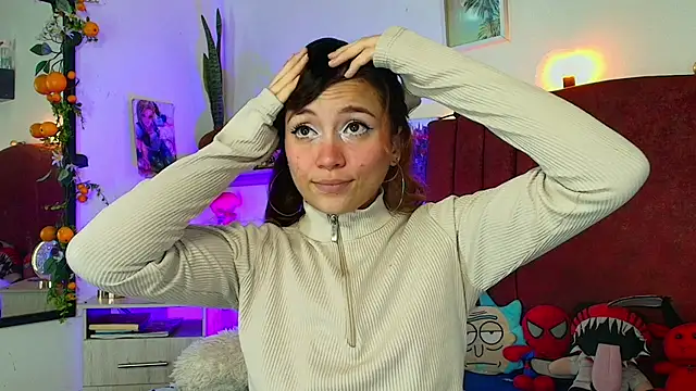 alisson zafiro  online show from 6, 4, 2026