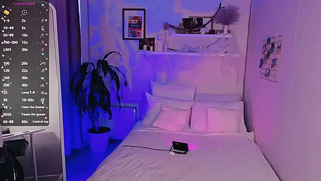 Lil Amelie online show from 15, 11, 2025