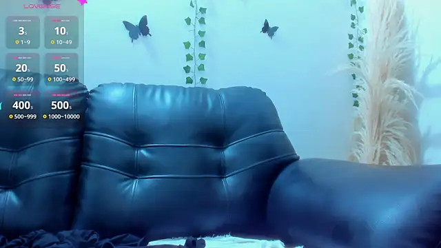 Snapshot of Amani_Bakir chatting on 10, 11, 2025 Amani Bakir online show from 10, 11, 2025