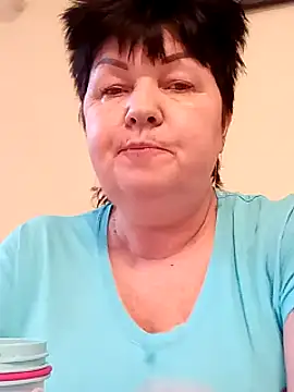 Snapshot of FantasyMichelle chatting on 1, 2, 2025 FantasyMichelle online show from 1, 2, 2025