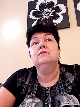 Snapshot of FantasyMichelle chatting on 12, 2, 2025 FantasyMichelle online show from 12, 2, 2025