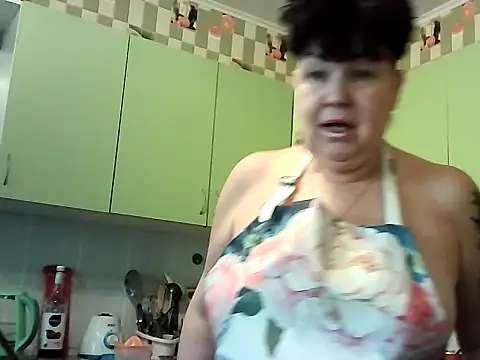 Snapshot of FantasyMichelle chatting on 18, 2, 2025 FantasyMichelle online show from 18, 2, 2025