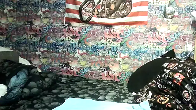 Snapshot of FantasyMichelle chatting on 2, 10, 2025 FantasyMichelle online show from 2, 10, 2025