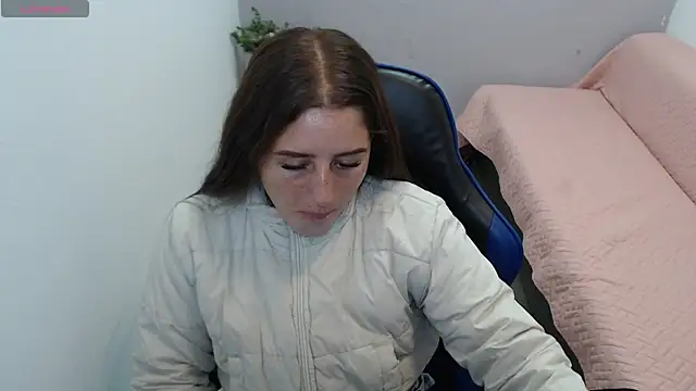 valerie diaz1 online show from 9, 2, 2026