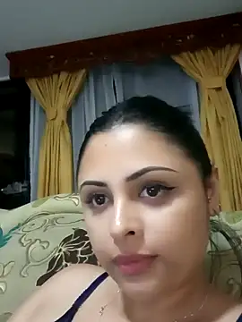 Snapshot of MelannyBell chatting on 18, 1, 2025 MelannyBell online show from 18, 1, 2025