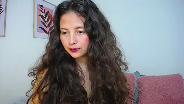 Snapshot of lirio05 chatting on 28, 1, 2025 lirio05 online show from 28, 1, 2025