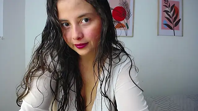 Snapshot of lirio05 chatting on 11, 2, 2025 lirio05 online show from 11, 2, 2025