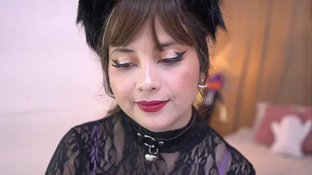 Snapshot of lirio05 chatting on 31, 10, 2025 lirio05 online show from 31, 10, 2025