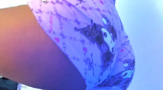 Lizzie Williams  online show from 8, 2, 2025