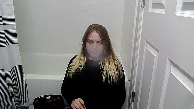 PhatAssBlond online show from 21, 12, 2024