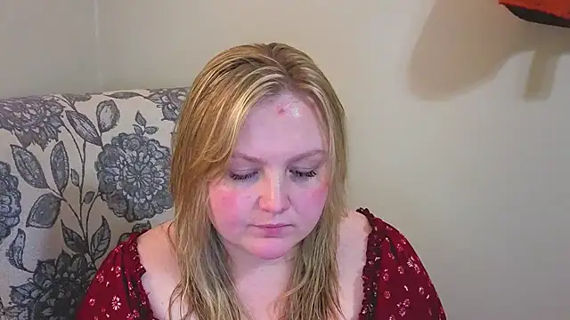 Snapshot of PhatAssBlond chatting on 30, 3, 2026 PhatAssBlond online show from 30, 3, 2026