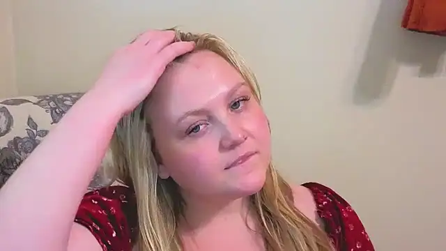 Snapshot of PhatAssBlond chatting on 31, 3, 2026 PhatAssBlond online show from 31, 3, 2026