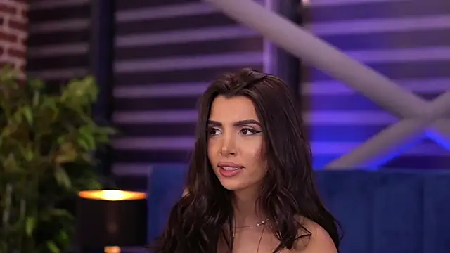 NicoleCellini online show from 16, 1, 2025