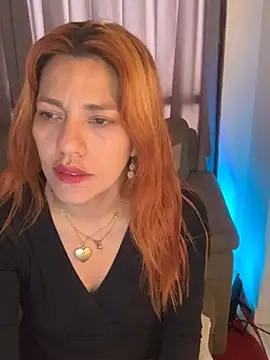 Snapshot of lia_huan chatting on 8, 3, 2025 lia huan online show from 8, 3, 2025