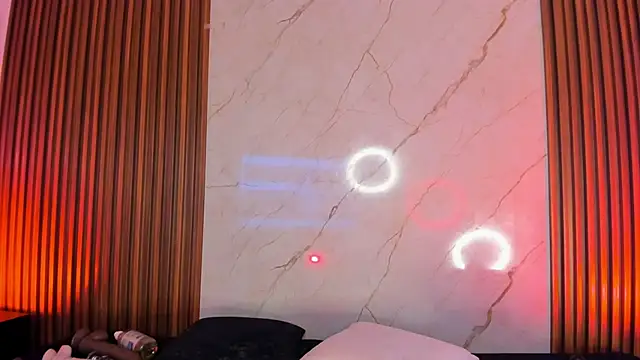 Emiilycollins online show from 7, 12, 2024