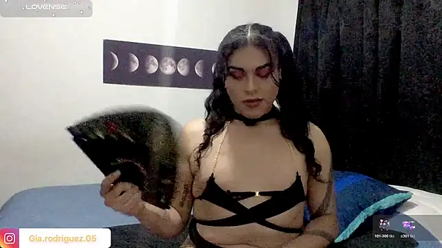 Snapshot of Ariana_Rodriguez_ chatting on 7, 7, 2026 Ariana Rodriguez online show from 7, 7, 2026