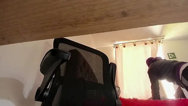 s sven03 online show from 12, 1, 2025