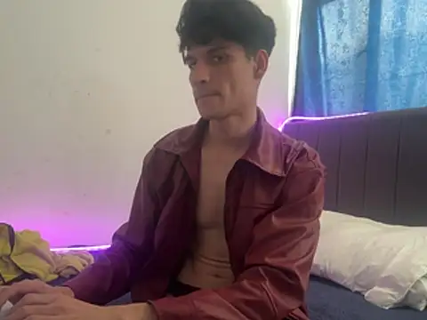 Snapshot of Zlestkarr chatting on 3, 6, 2026 Zlestkarr online show from 3, 6, 2026