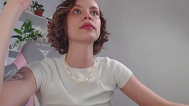 milly ross online show from 20, 3, 2025